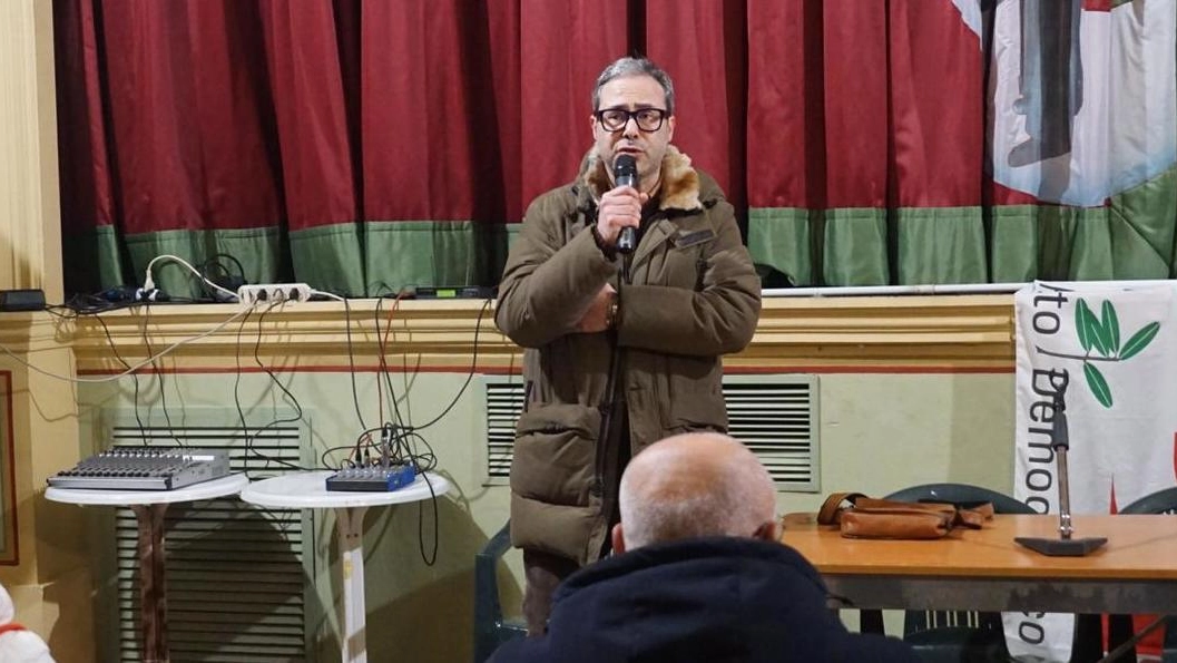 Volantino omofobo Il sindaco dà battaglia "Sono tornato al lavoro Presto nuove iniziative" Volantino omofobo Il sindaco dà battaglia "Sono tornato al lavoro Presto nuove iniziative"