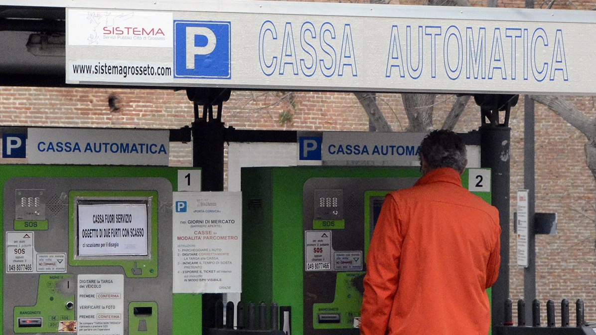Le casse automatiche del parcheggio di Porta Corsica svaligiate di recente