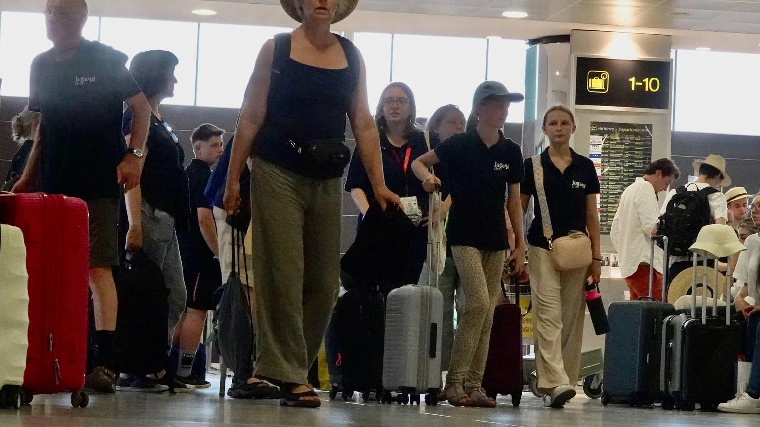 Pista aeroporto e rifiuti Scintille Biffoni-Giani Pista aeroporto e rifiuti Scintille Biffoni-Giani