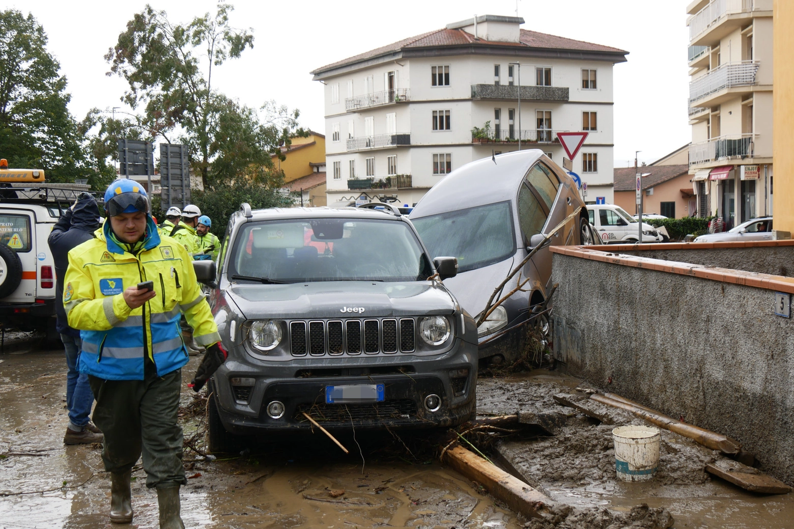 Esondazione a Bagnolo, frazione di Montemurlo (Foto Attalmi)