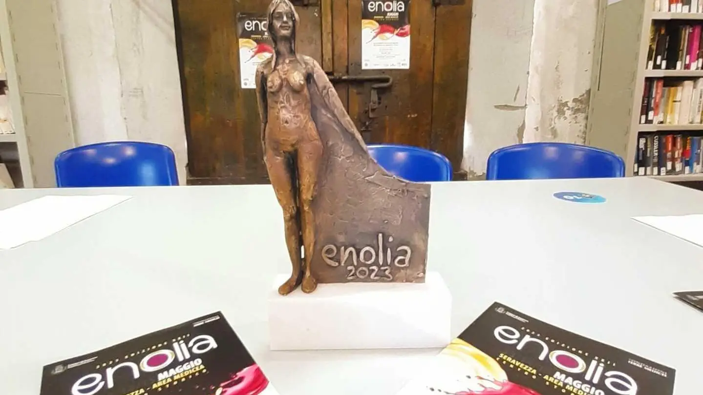 Enolia, tre giorni di gusto Da domani al Mediceo una proposta di qualità Premio a Alvise Borghi Enolia, tre giorni di gusto Da domani al Mediceo una proposta di qualità Premio a Alvise Borghi