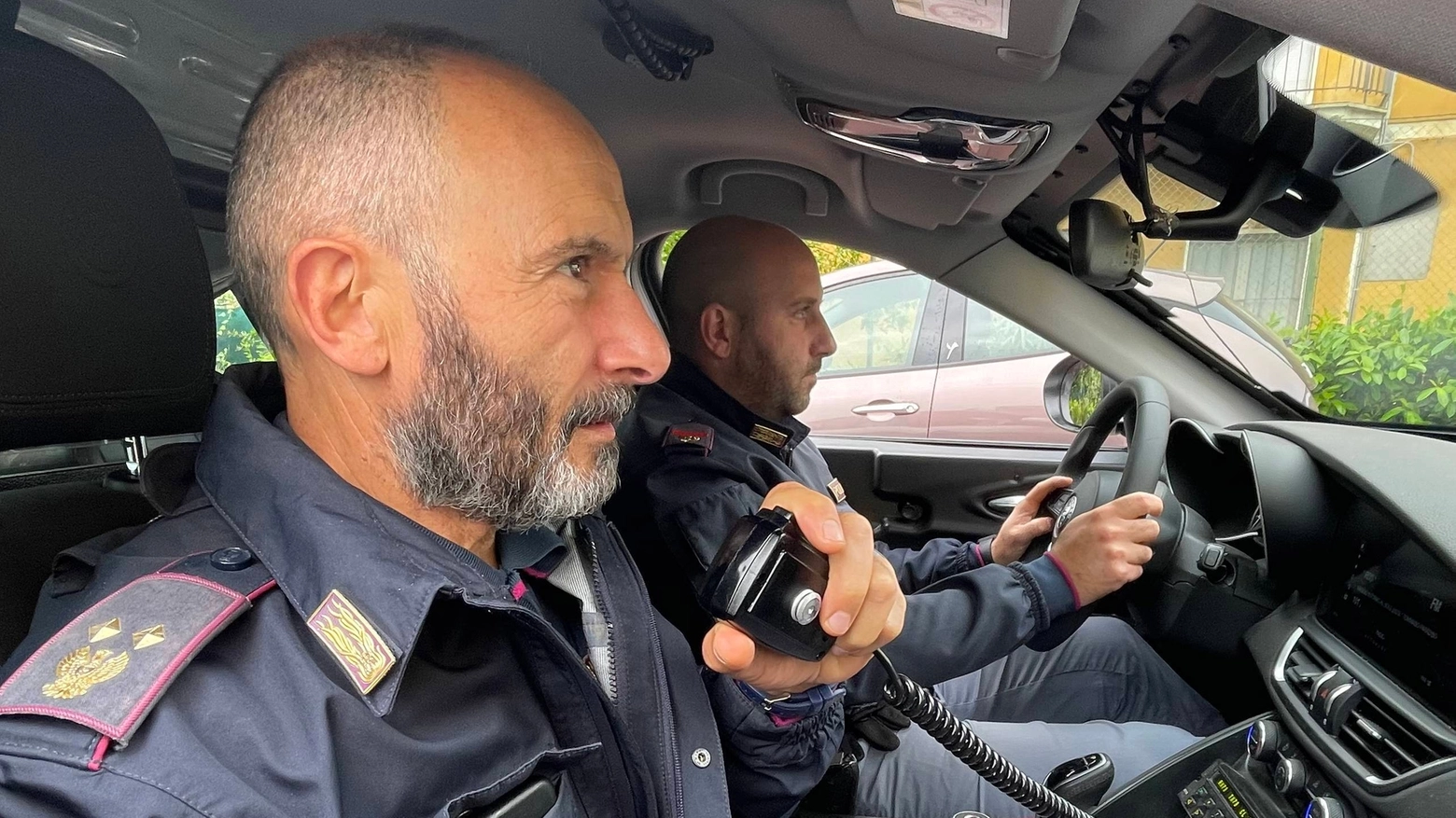 Polizia (foto di repertorio) Polizia (foto di repertorio)