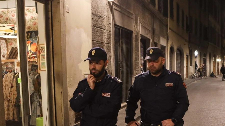 La polizia sta ricostruendo la rissa avvenuta in via Verdi La polizia sta ricostruendo la rissa avvenuta in via Verdi
