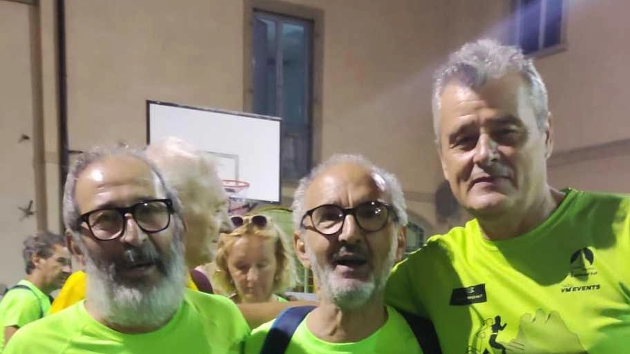 "Da sponda a sponda" record Oltre 1700 partecipanti per la passeggiata nella città "Da sponda a sponda" record Oltre 1700 partecipanti per la passeggiata nella città