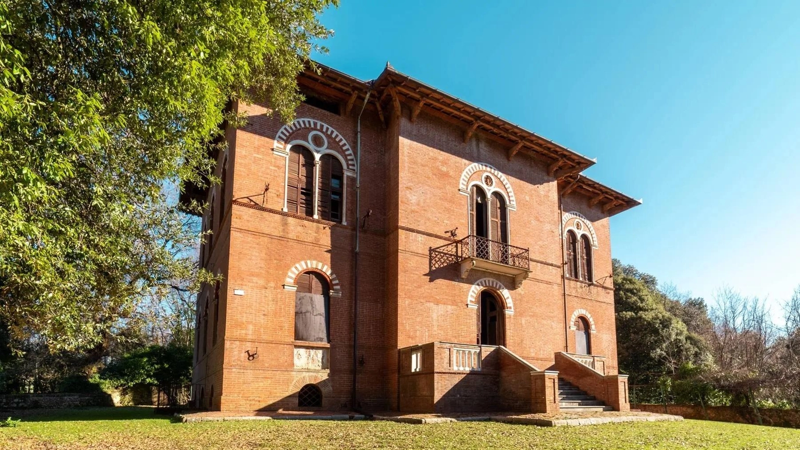 Cinque milioni per la villa di Puccini. Da mesi è in vendita da Sotheby’s