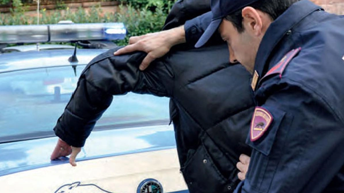 La banda dei caporali Tutti rinviati a giudizio insieme ai consulenti La banda dei caporali Tutti rinviati a giudizio insieme ai consulenti