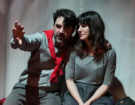 I conflitti intimi e le guerre epocali Chiara Condrò e Stefano Skalkotos al Santa Chiara di Sansepolcro