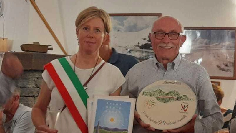 Rivive il gemellaggiocon il grupo Geo Rivive il gemellaggiocon il grupo Geo