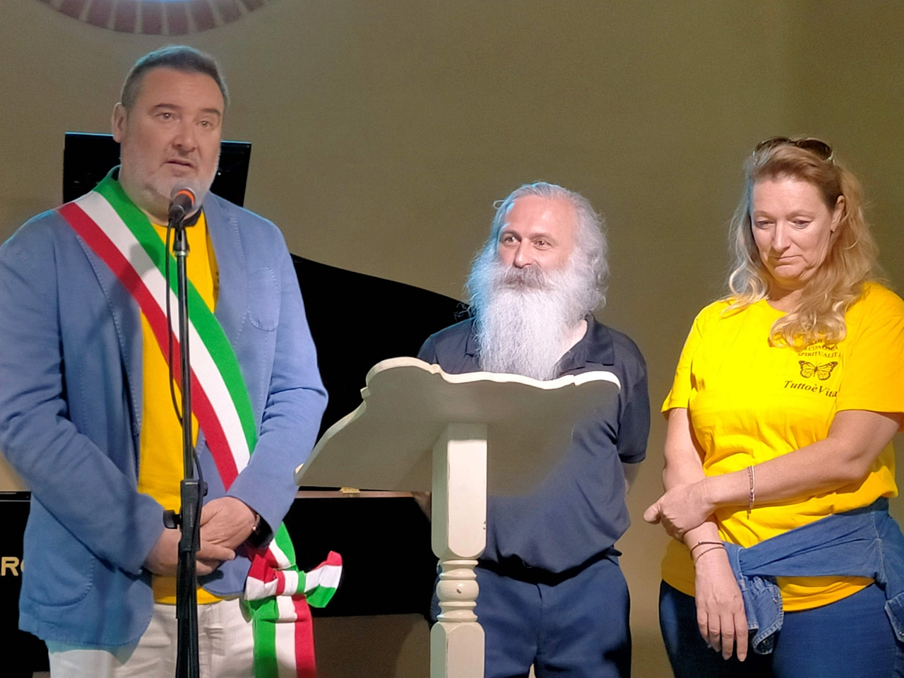 immagine di sfondo 1