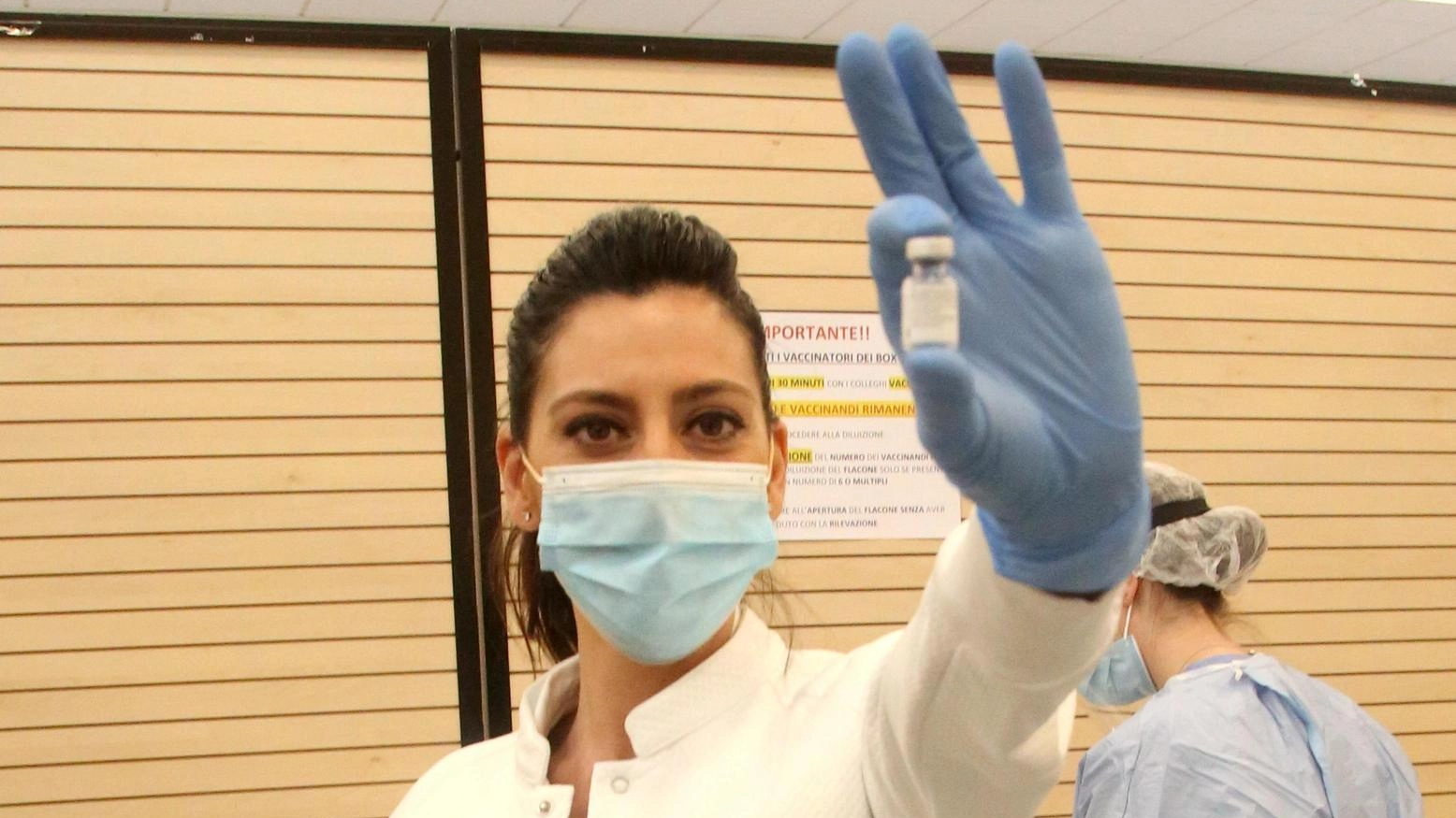 Lotta al Covid. Riparte la campagna di vaccinazione per i maggiorenni Lotta al Covid. Riparte la campagna di vaccinazione per i maggiorenni
