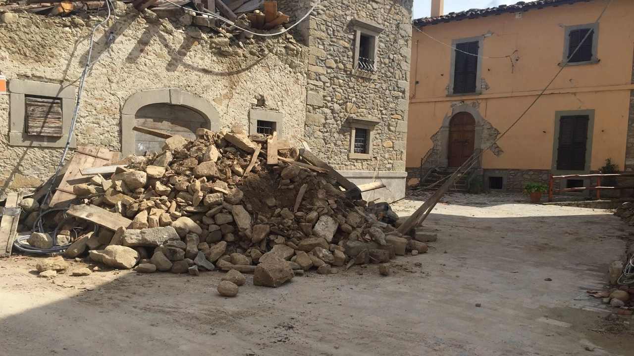 Terremoto: la protezione civile della Città Metropolitana di Firenze a Cittareale