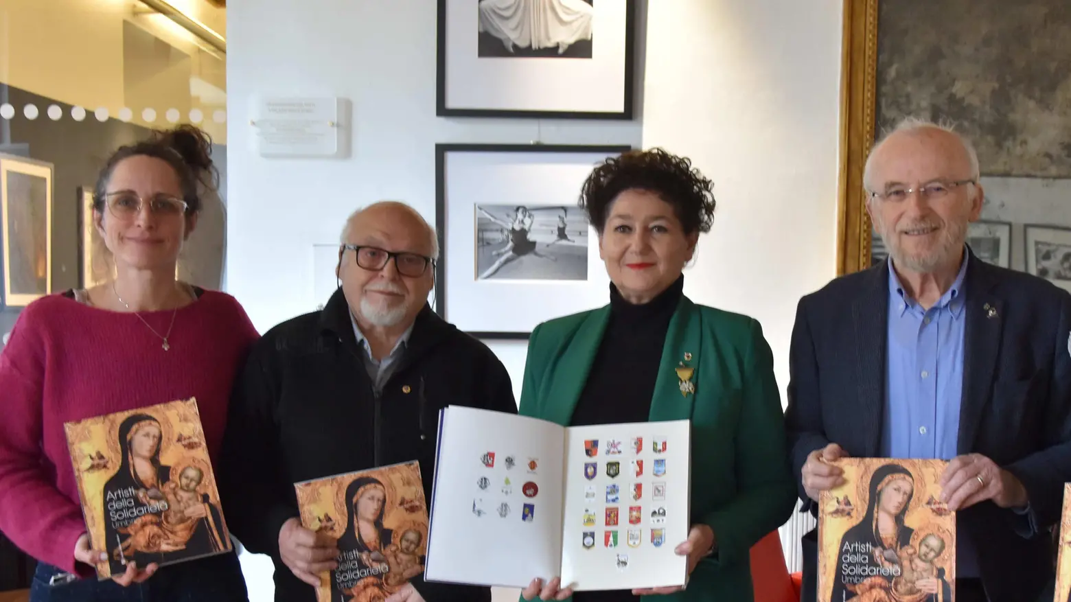 Mostra con asta per gli “Artisti della Solidarietà“ I Lions in campo per il restauro di un capolavoro Mostra con asta per gli “Artisti della Solidarietà“ I Lions in campo per il restauro di un capolavoro