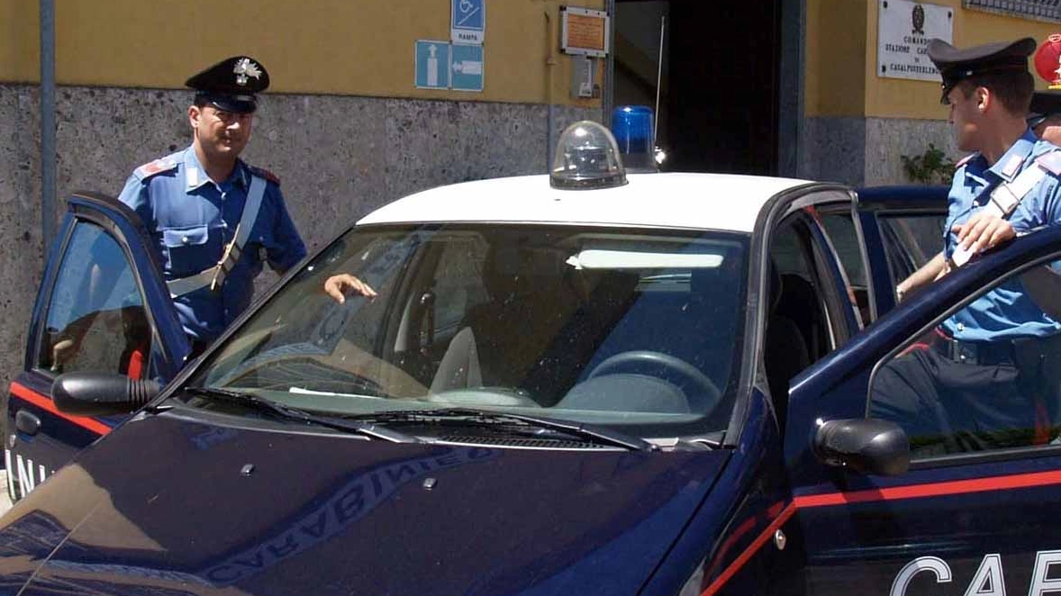 I due immigrati sono stati denunciati dai carabinieri