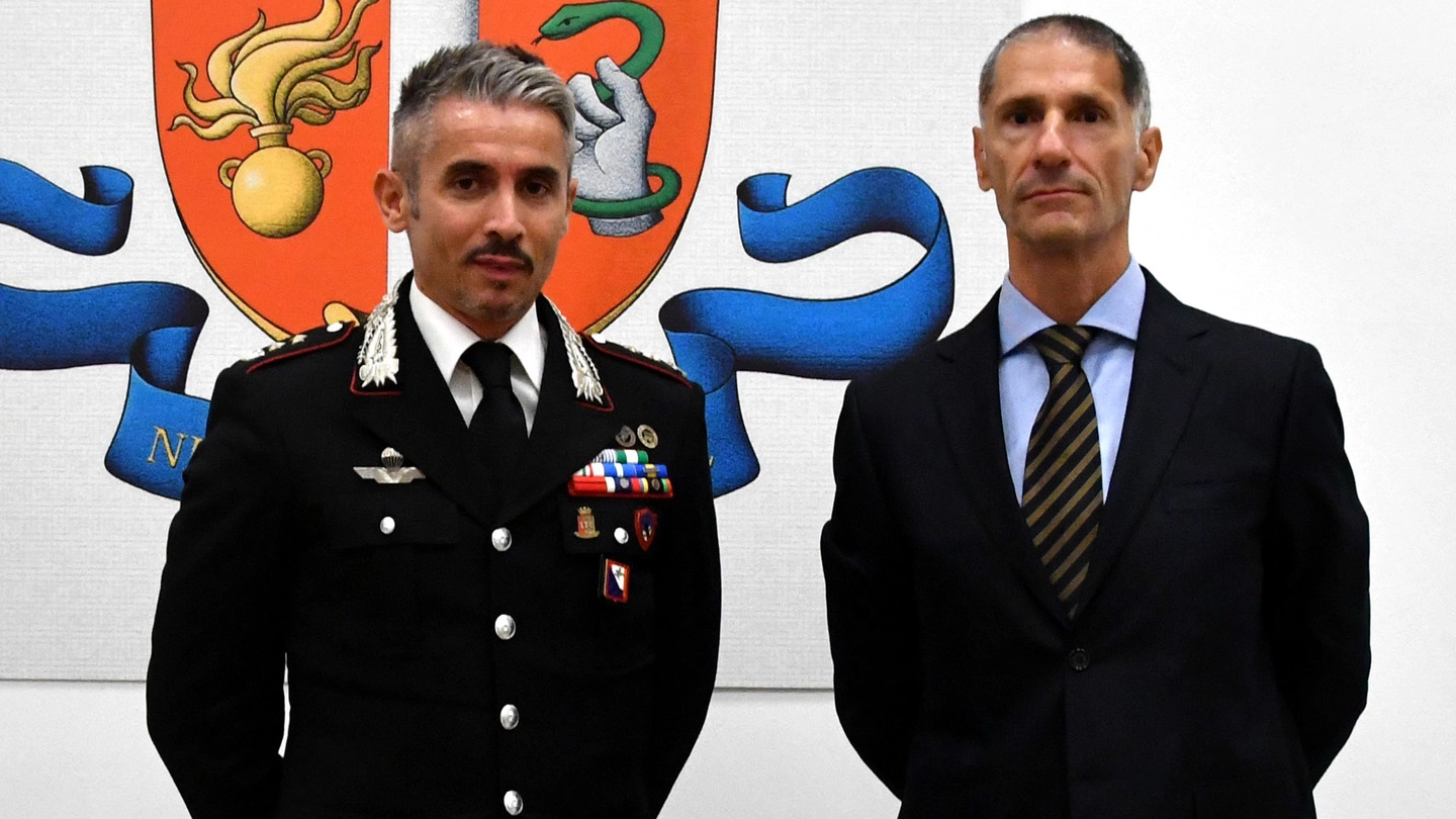  Il colonnello Massimo Rosati, nuovo comandante provinciale dei carabinieri, con il colonnello Marchi che guida il nucleo investigativo