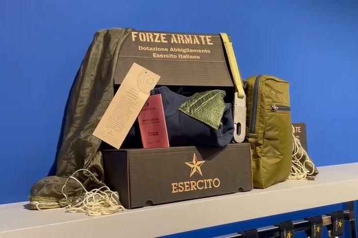 Alcuni dei prodotti nello stand dell'Esercito