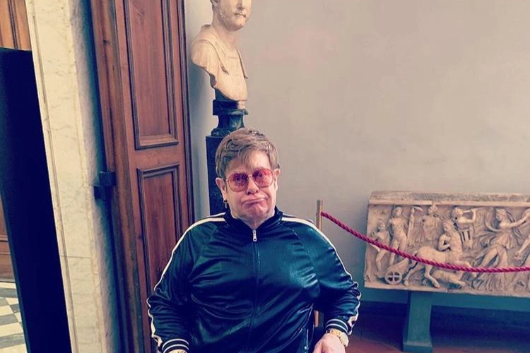 Elton John agli Uffizi