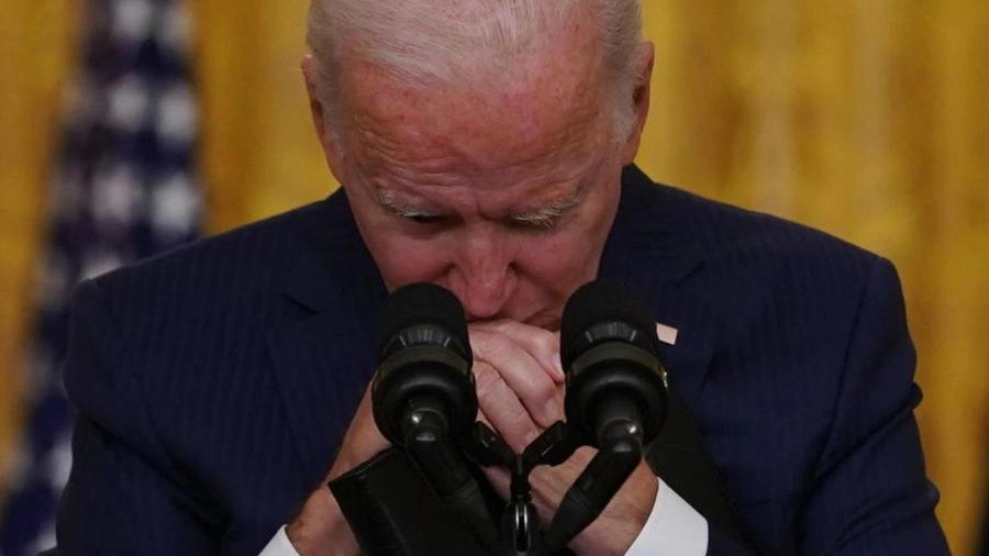 Joe Biden, 73 anni, si è commosso durante l'ultimo discorso tv (Ansa)