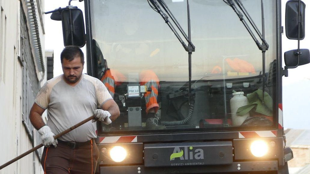 Ostaggi delle spazzatrici Alia: "Cambiati gli orari" Ostaggi delle spazzatrici Alia: "Cambiati gli orari"