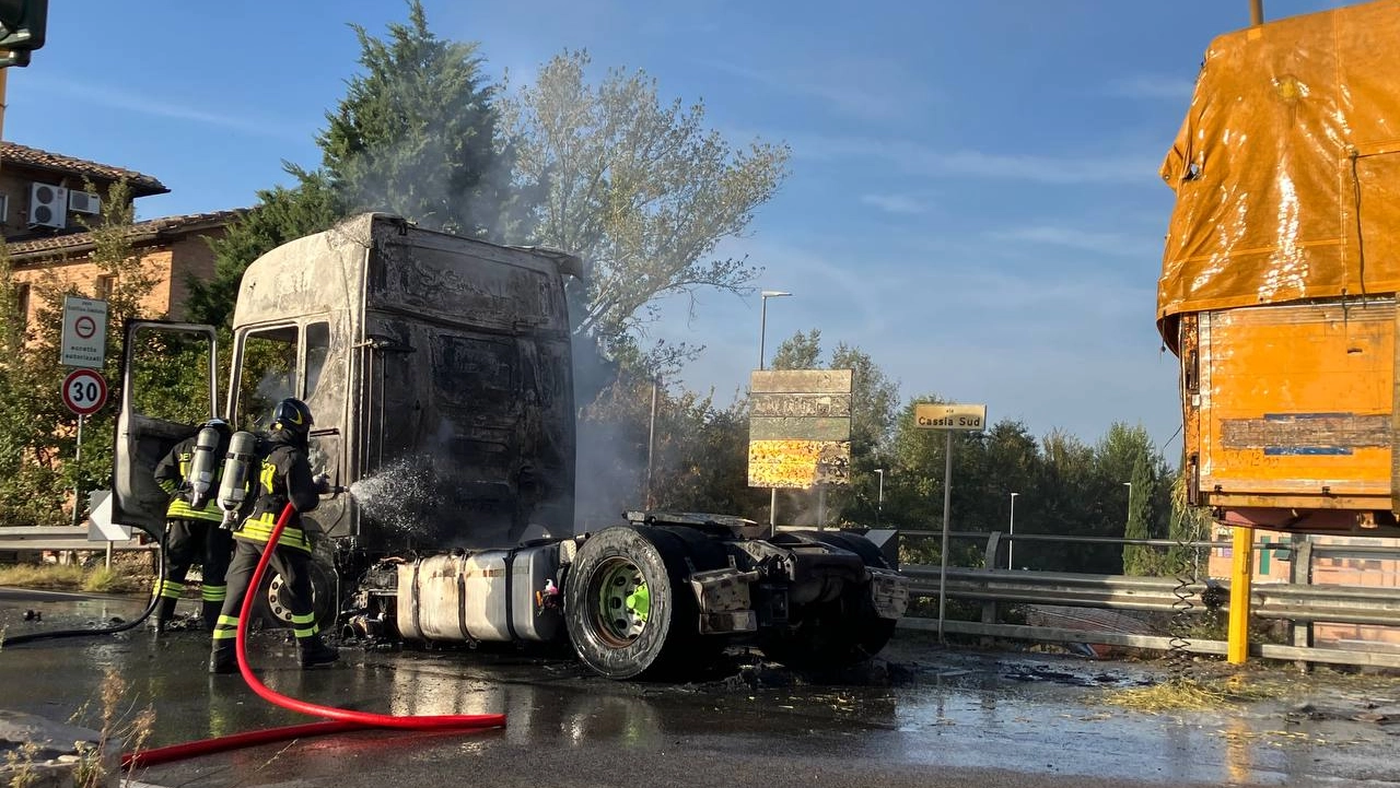 Il mezzo andato a fuoco Il mezzo andato a fuoco