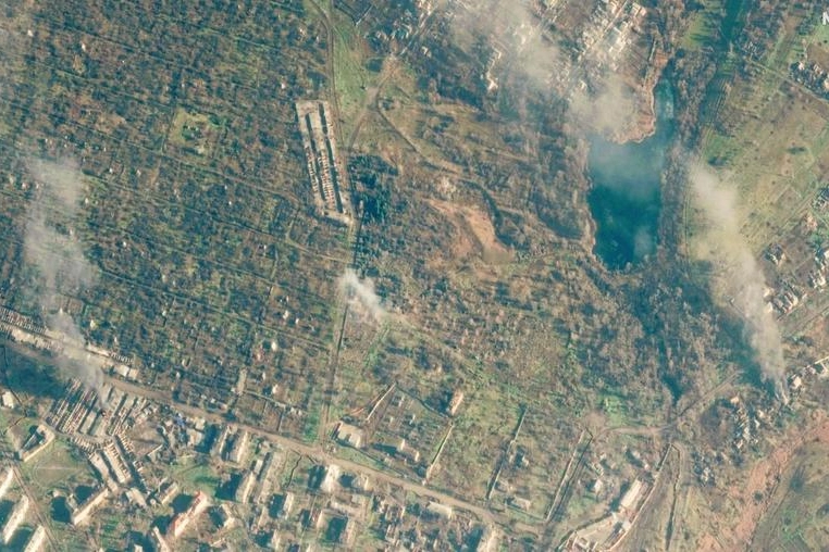 Immagine satellitare di Soledar rasa al suolo (Maxar Technologies)