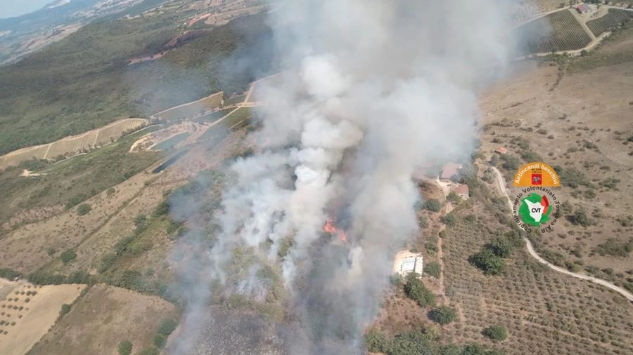 L'incendio a Gavorrano (Foto Regione Toscana)