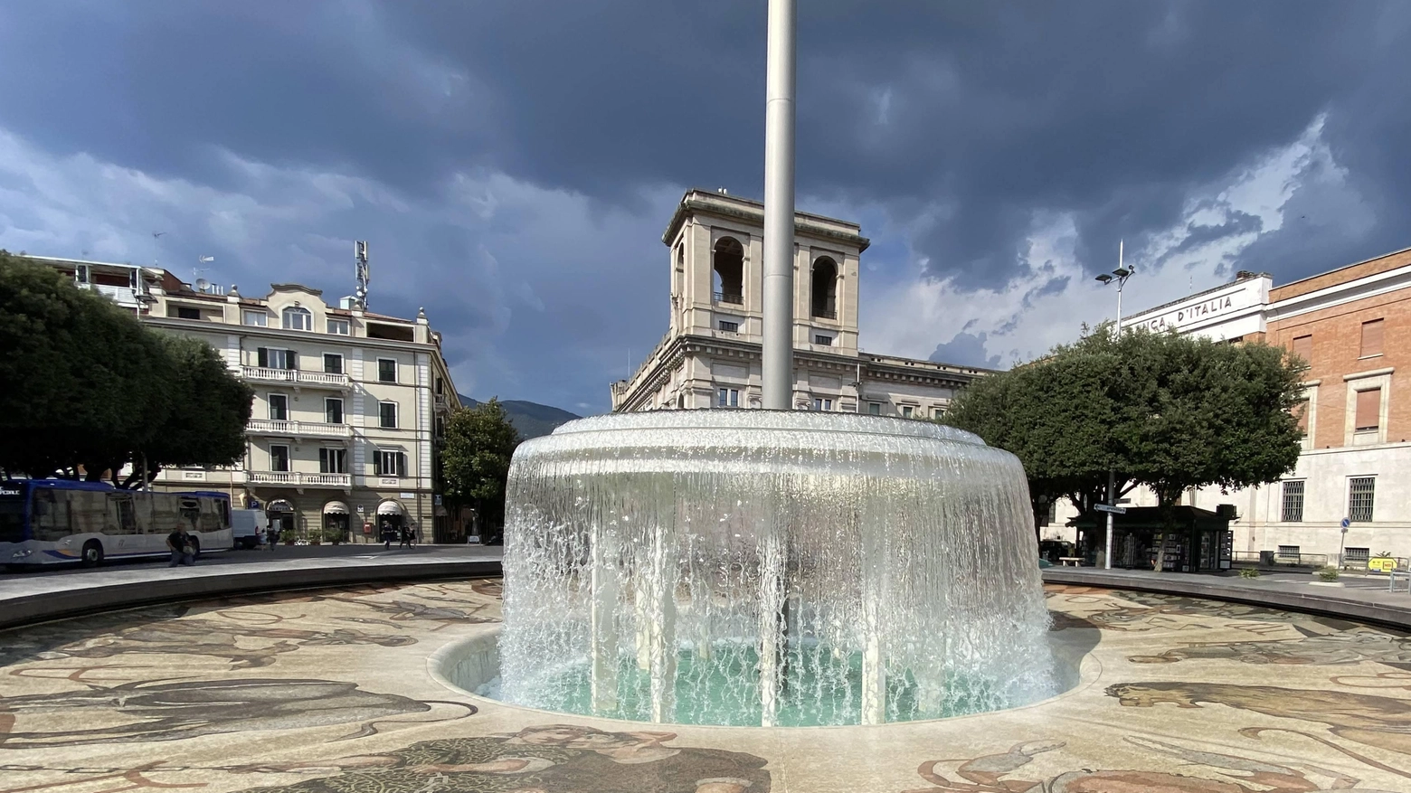 “Ruggini“ sulla Fontana  Melasecche dà l’allarme   e bacchetta l’ex sindaco