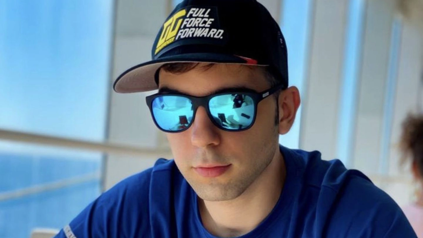 Una foto di Fabrizio Mannino, motocilista seguito da centinaia di follower