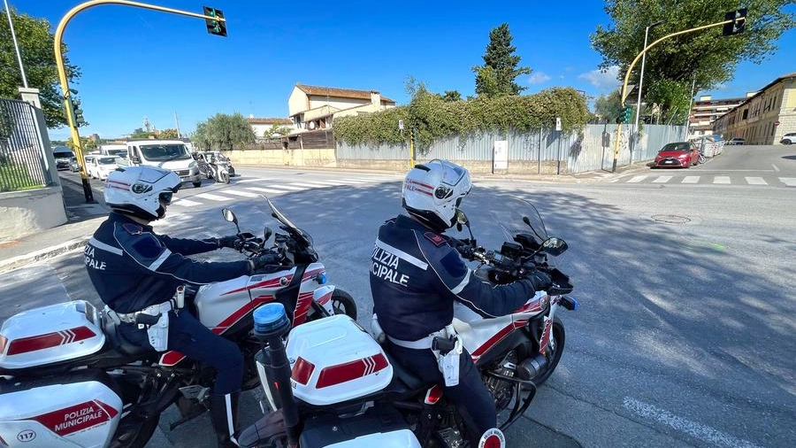 Polizia municipale sul luogo dell'incidente a Firenze (New Press Photo)
