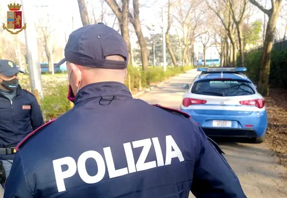 Firenze, 23enne ferito al volto e con un polmone perforato: notte di paura alle Cascine