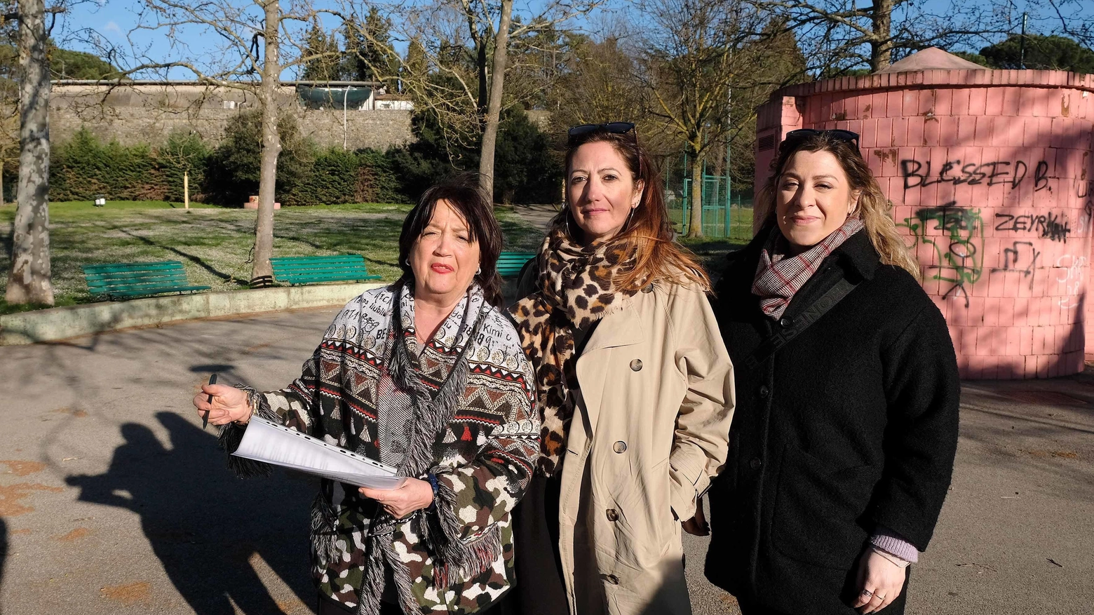 Salvo il parco di via Emilia Stop al centro sociale Salvo il parco di via Emilia Stop al centro sociale