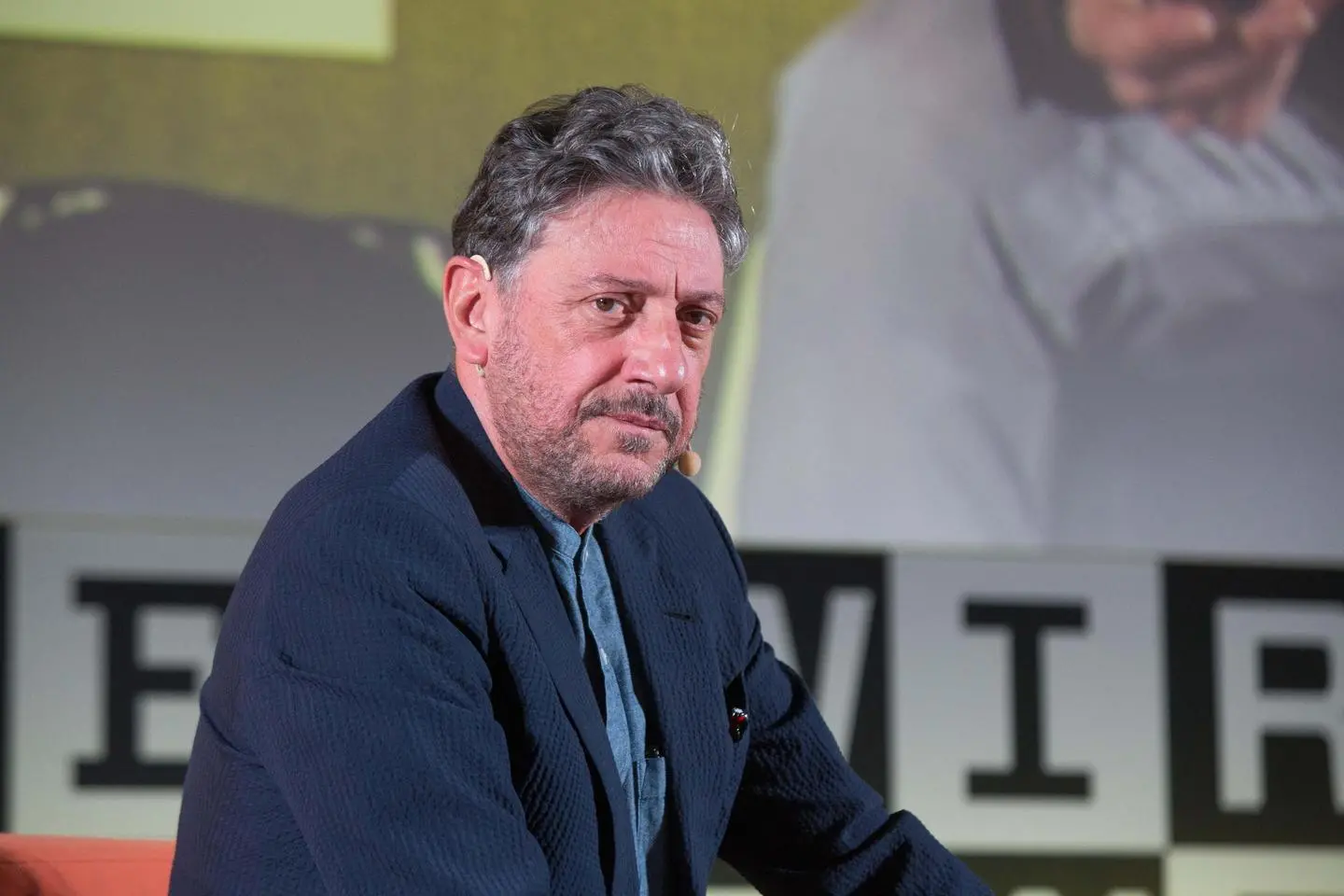 Sergio Castellitto gira a Firenze una fiction sulle botteghe storiche