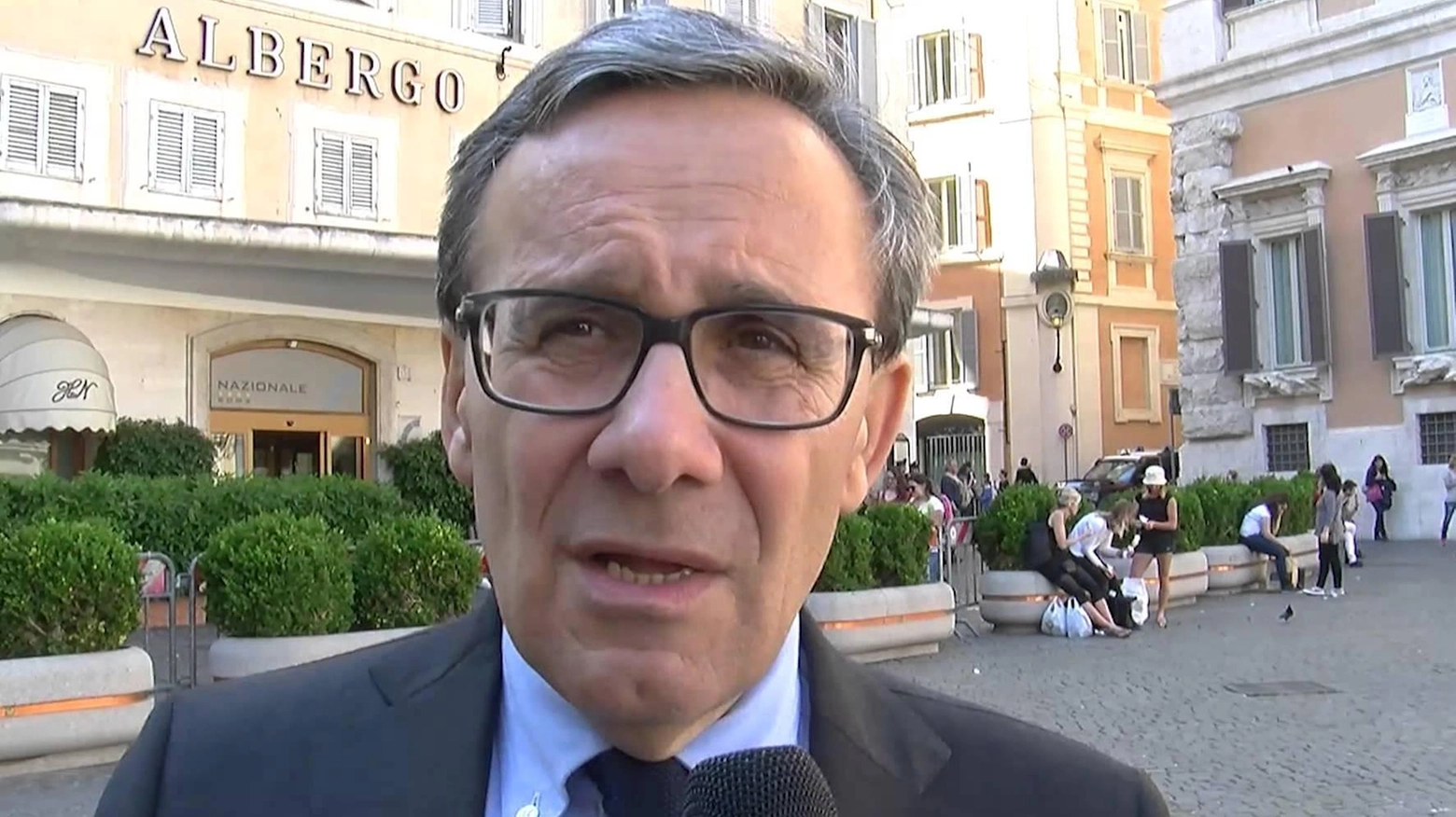 Emozioni al Premio Pieve. Il racconto dei diari: "Tre storie in un mattino" e l’annullo filatelico Emozioni al Premio Pieve. Il racconto dei diari: "Tre storie in un mattino" e l’annullo filatelico