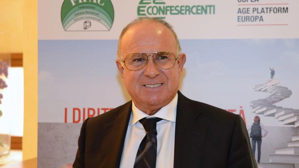 Arrestato Massimo Vivoli Blitz della Dda di Bologna sui fallimenti pilotati Arrestato Massimo Vivoli Blitz della Dda di Bologna sui fallimenti pilotati