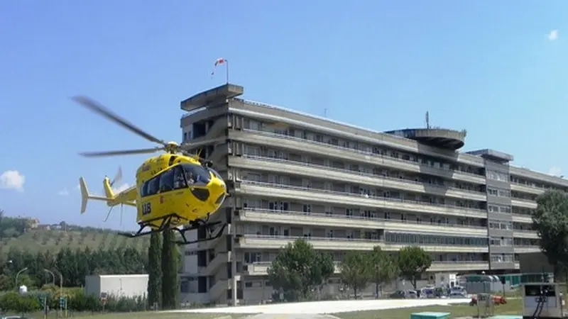 L'ospedale di Ponte a Niccheri L'ospedale di Ponte a Niccheri