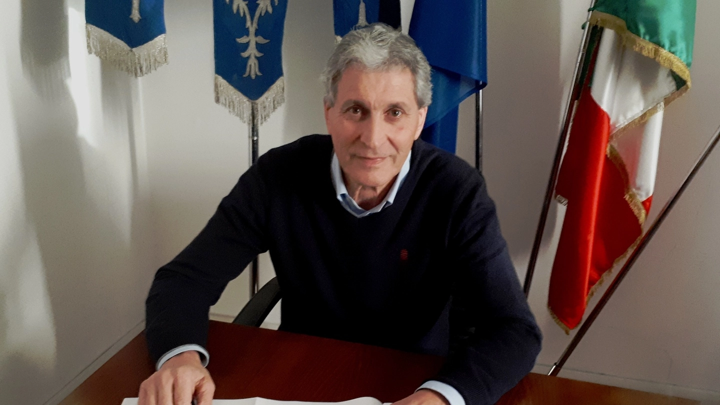 Il sindaco di Montale, Ferdinando Betti, aveva respinto la richiesta di registrare il doppio cognome