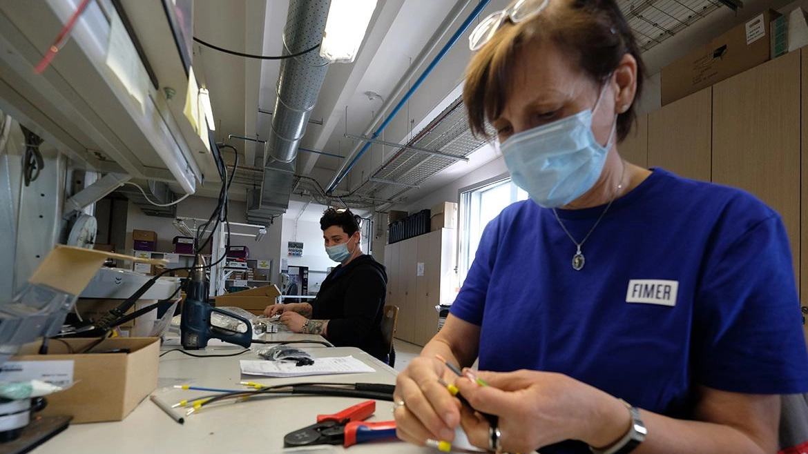 Fimer: ripartenza ma a singhiozzo Rifornimenti fermi, attività frenata Fimer: ripartenza ma a singhiozzo Rifornimenti fermi, attività frenata