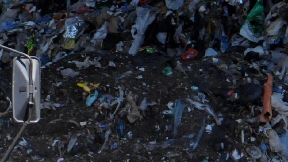 Il Cermec raccoglie i rifiuti solidi urbani delle zone dove non c’è la raccolta differenziata (foto d’archivio)