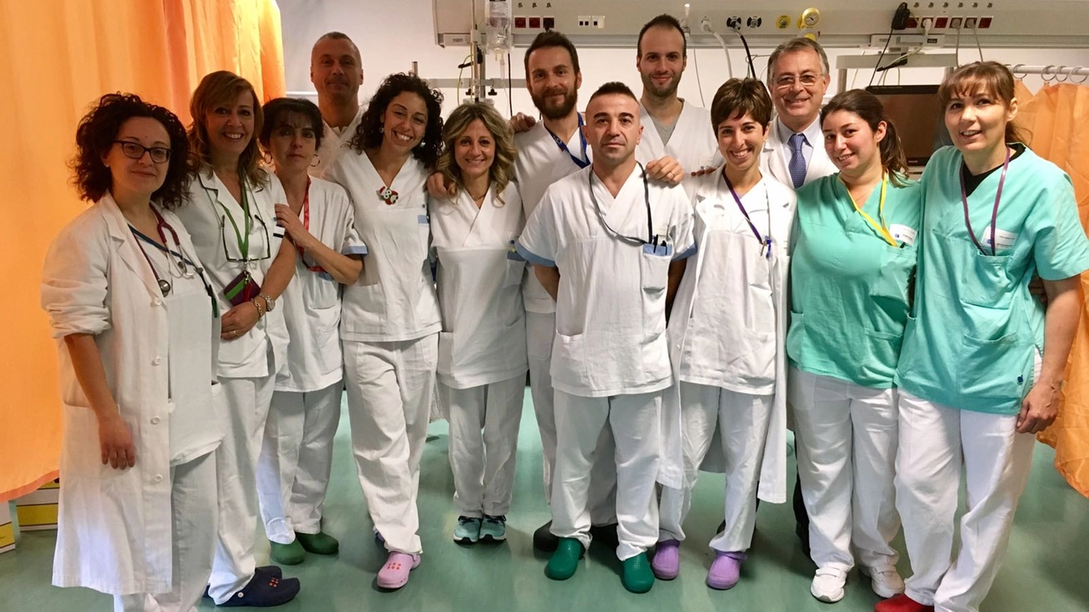 L'équipe di terapia intensiva dell'ospedale Santo Stefano