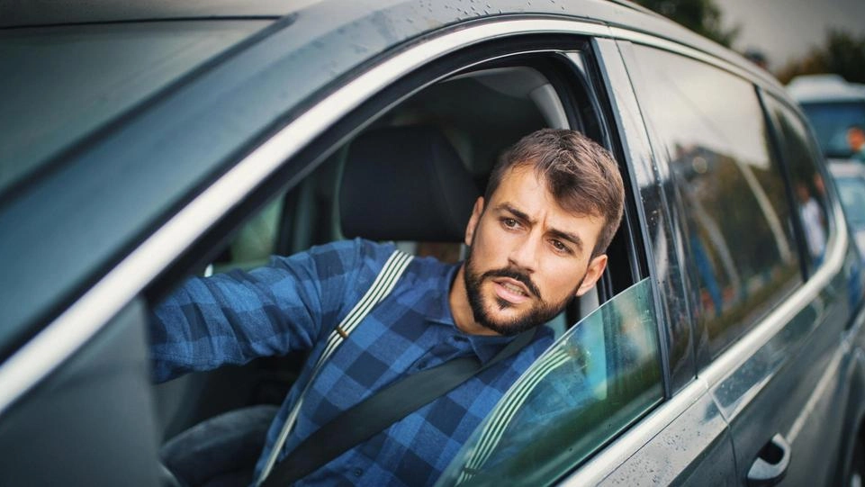 Raccordo, odissea quotidiana. Con il traffico delle ore di punta serve anche un’ora al volante  per fare da Sarzana a Spezia