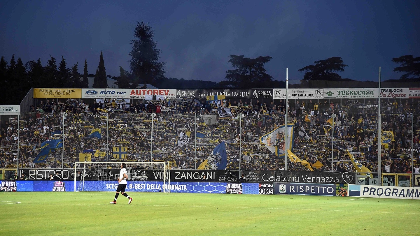 I tifosi del Parma durante Spezia-Parma del 18 maggio