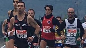 Il vincitore Alessio Lepore in un momento della corsa