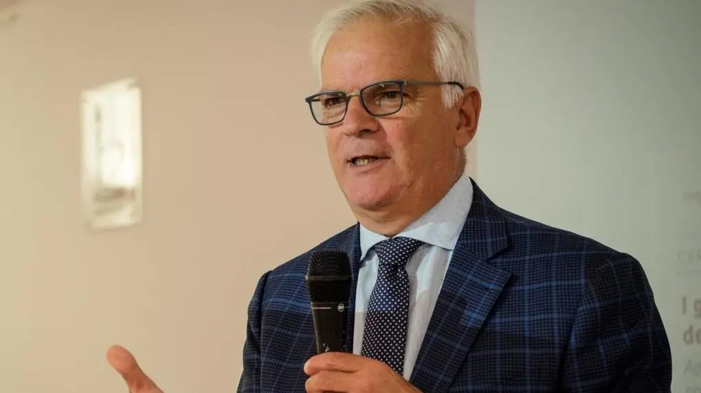 Valdelsa in lutto per Duccio Viviani Addio ad un grande imprenditore Valdelsa in lutto per Duccio Viviani Addio ad un grande imprenditore