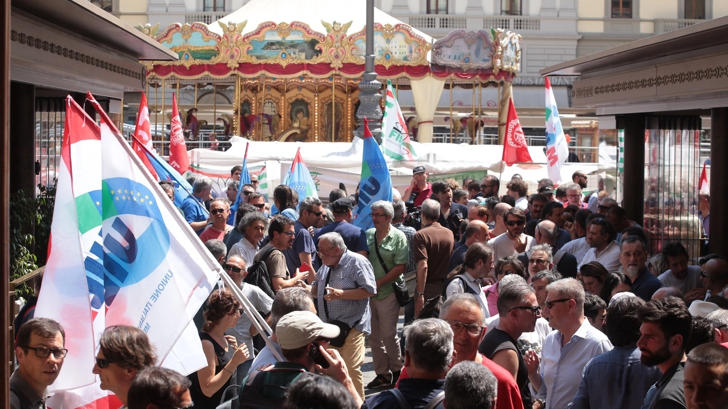 Un momento della manifestazione dei lavoratori della Bekaert (Cabras/New Press Photo)