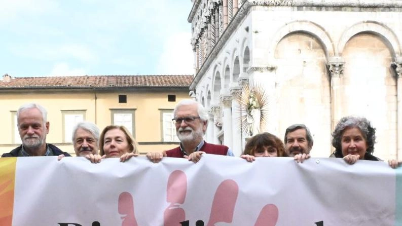 Il forum per la pace in marcia. Sabato corteo in centro sostenuto da 50 associazioni Il forum per la pace in marcia. Sabato corteo in centro sostenuto da 50 associazioni