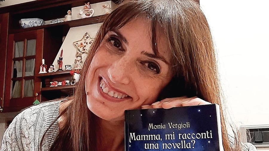 Monia Vergioli con il suo libro