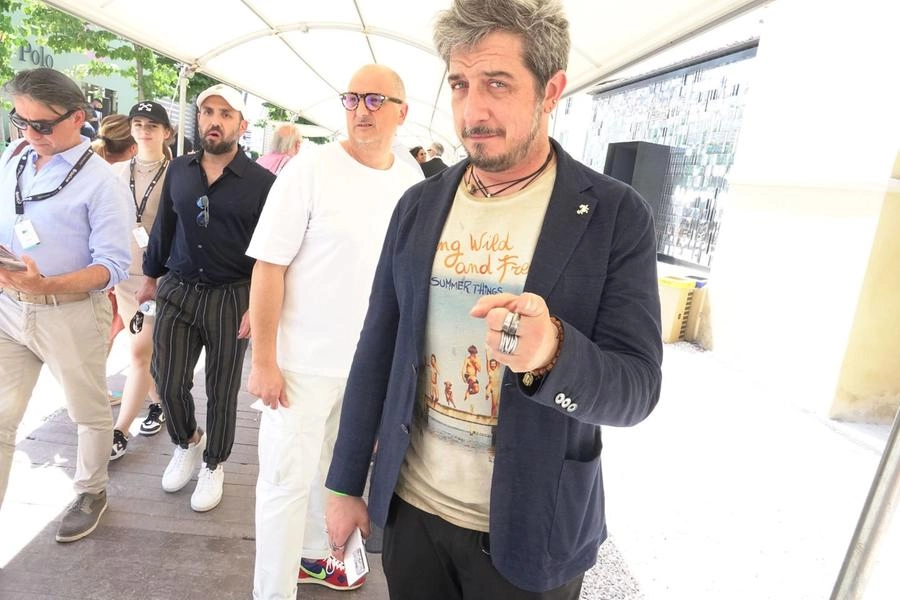 immagine di sfondo 21