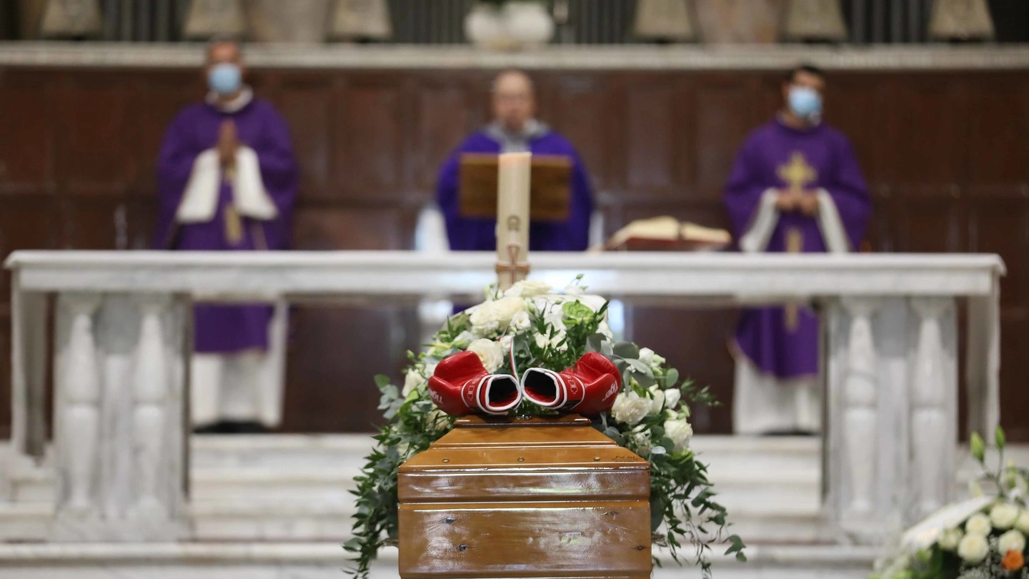 Il funerale di Sandro Mazzinghi (Tommaso Gasperini/Fotocronache Germogli)
