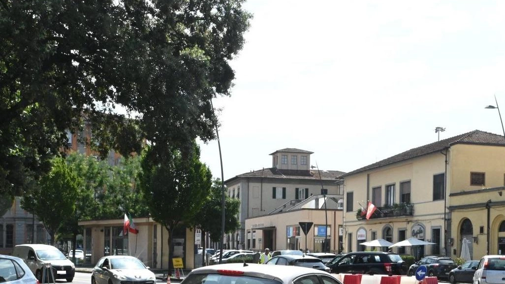 Viabilità, apre bypass sugli spalti Deviazione e viale off limits per lavori al sottopasso pedonale Viabilità, apre bypass sugli spalti Deviazione e viale off limits per lavori al sottopasso pedonale