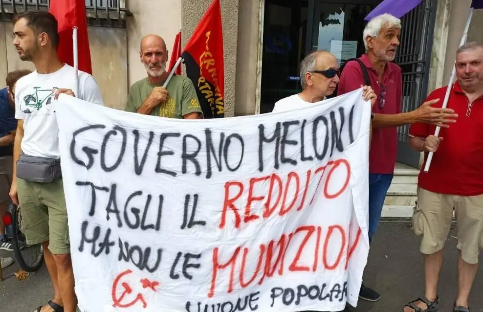 "Grave aver tolto il reddito di cittadinanza Troppe famiglie in crisi"
