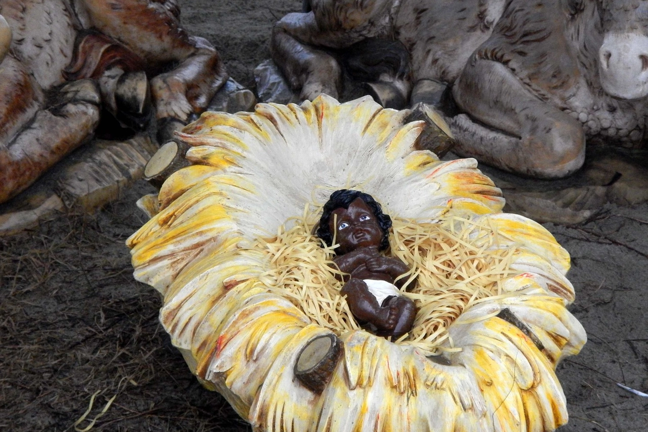 Il Gesù Bambino nero di Viareggio (foto Umicini)